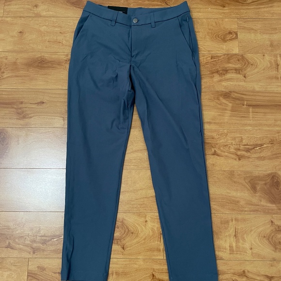 Lululemon Men ABC Trouser Slim Fit Dark Gray 30"W x 30"L New with Tag - Picture 1 of 7